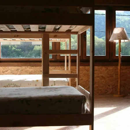 Hostel Les Xendes. Parque De Redes Caso