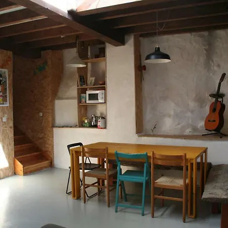 Les Xendes. Parque De Redes Albergue Caso