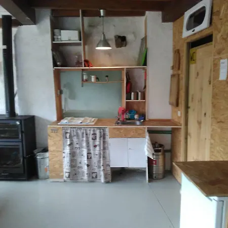 Les Xendes. Parque De Redes Hostel *