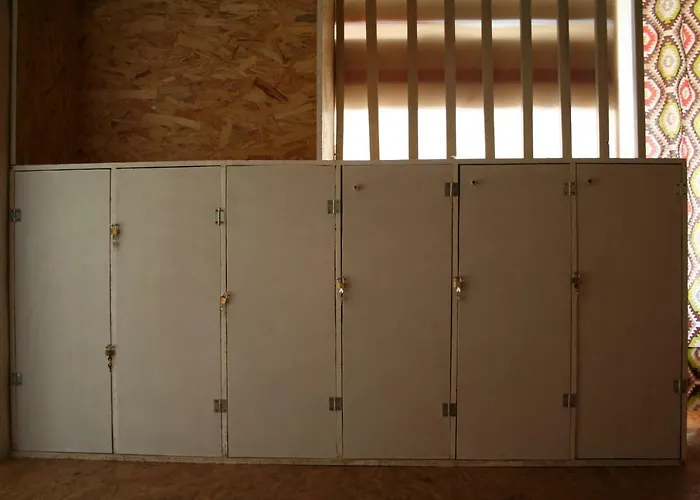 Albergue Les Xendes. Parque De Redes