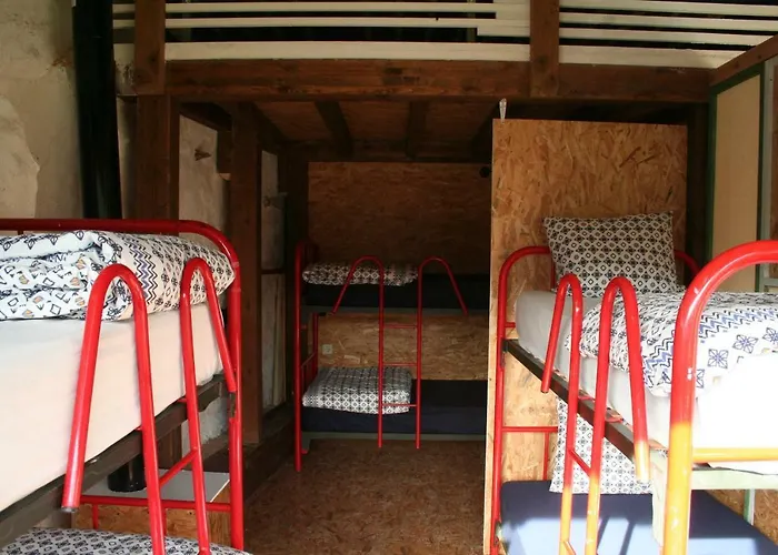 Les Xendes. Parque De Redes Albergue *