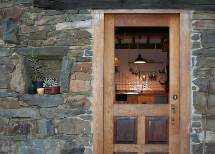 Albergue Les Xendes. Parque De Redes *