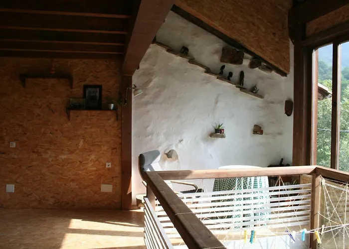 Les Xendes. Parque De Redes Albergue *